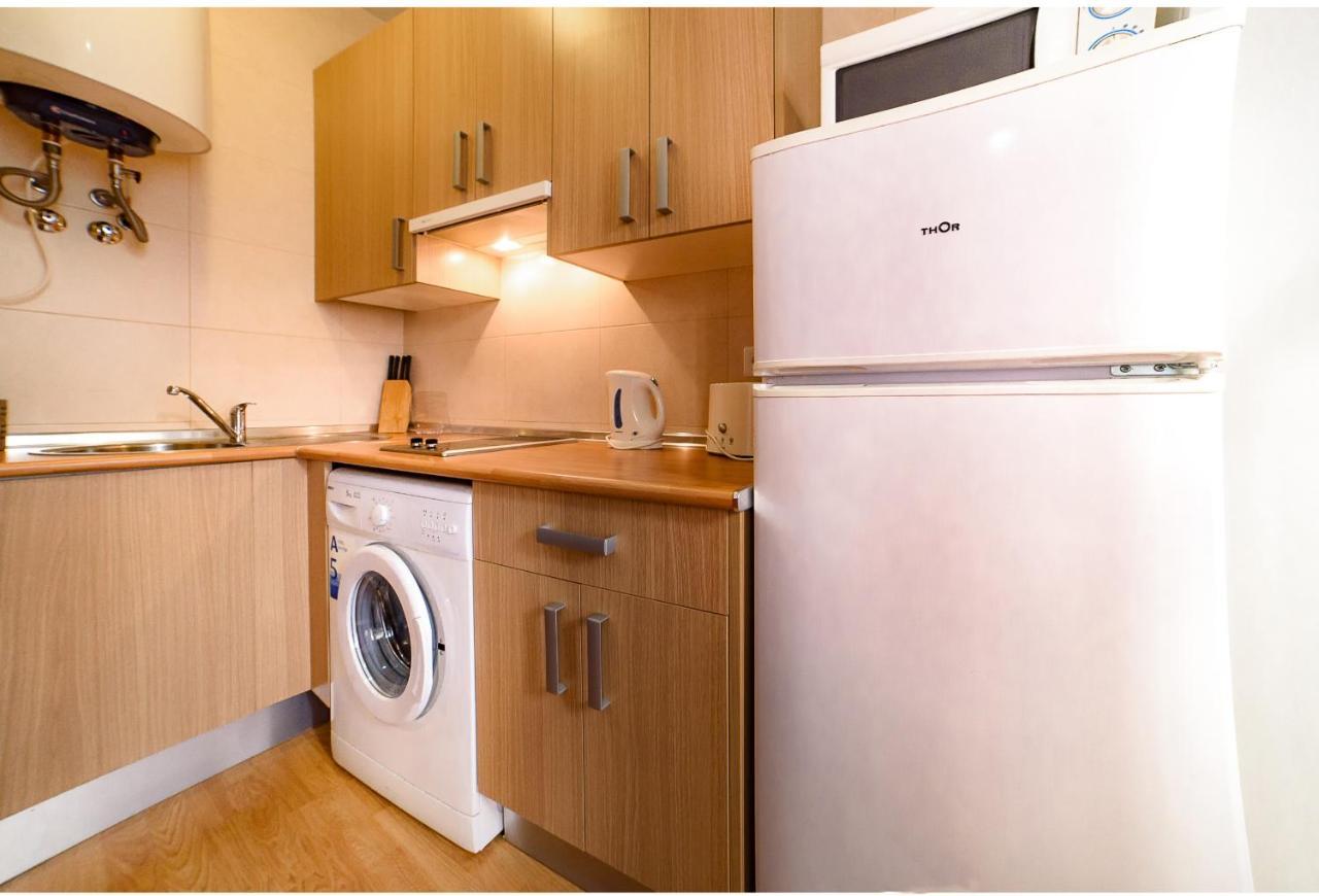 Sea & Wave Capitan Charming Duplex Apartment มาลากา ภายนอก รูปภาพ